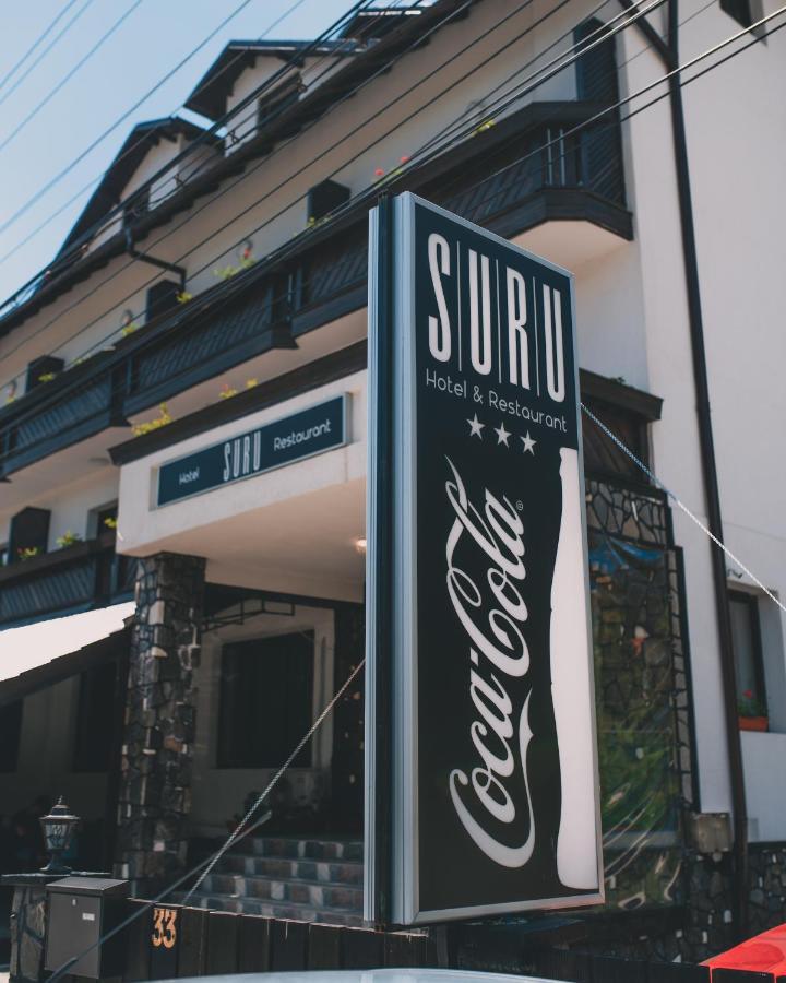 Suru Hotel & Restaurant 부스테니 외부 사진
